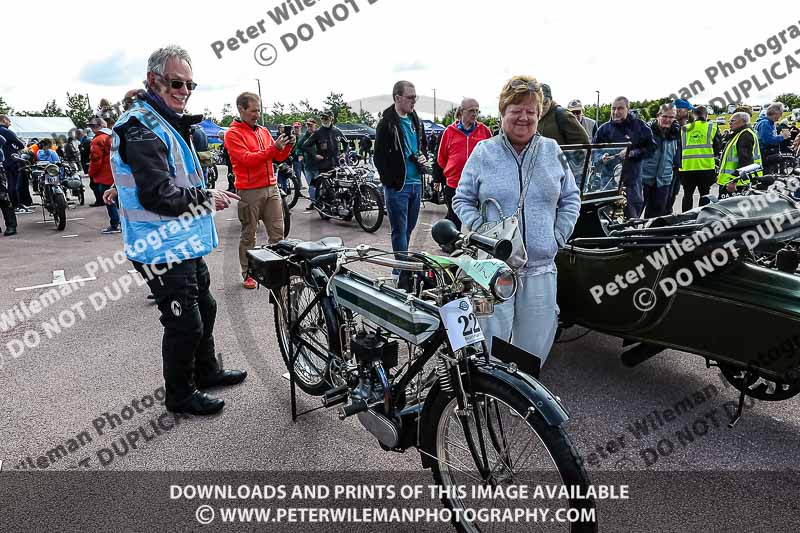 Vintage motorcycle club;eventdigitalimages;no limits trackdays;peter wileman photography;vintage motocycles;vmcc banbury run photographs